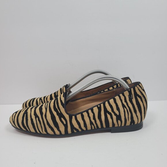 Vionic Willa Tiger Stripes Women's Slip On Flats US Size 7 - Picture 2 of 8